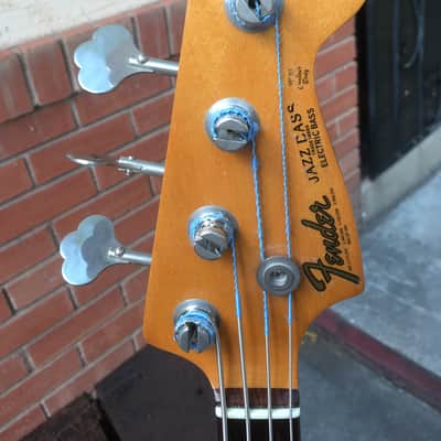 Fender American Vintage “Fullerton” reissue '62 Jazz Bass 1982 - 3-Color Sunburst image 6