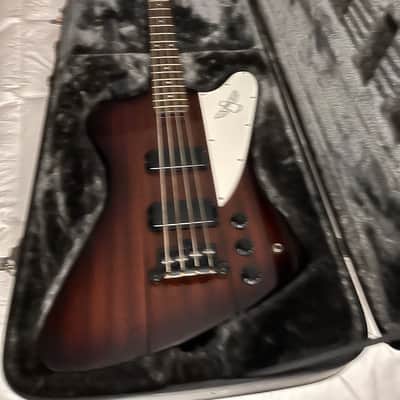 Epiphone Thunderbird 2014 - Wood grain image 1