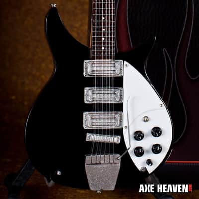Axe Heaven SET of 6 Beatles 1:4 scale Instruments Mini Replica Guitars, Drum Kit and Amps! Fab Four image 6