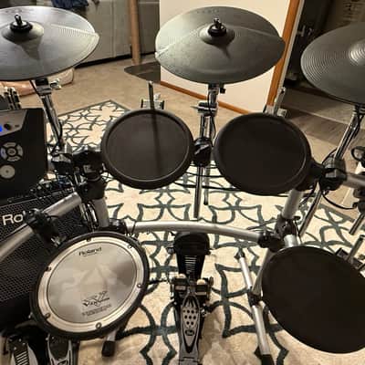Roland V-Drums TD-6V Kit + PM-30 Monitor System 2008 ish - Metal