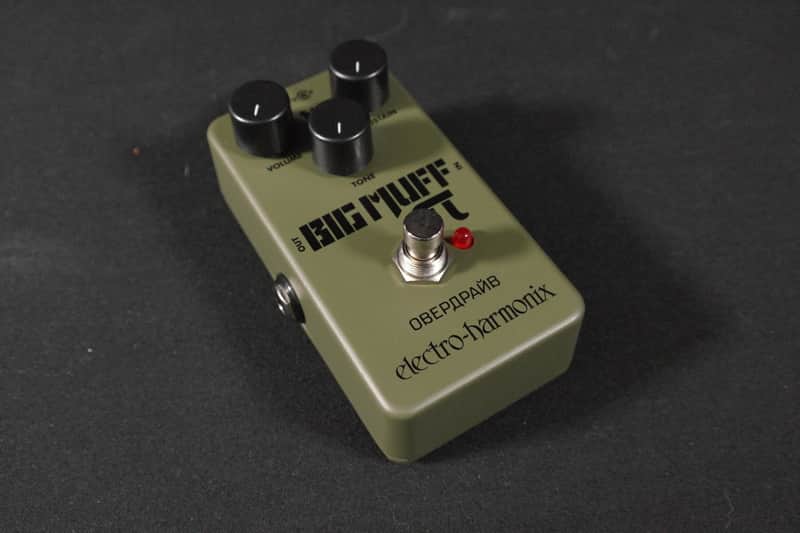 Electroharmonix EHX Big Muff Green Russian Fuzz Pedal image 1