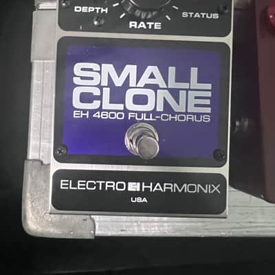 Electro-Harmonix EH4600 Small Clone Full-Chorus | Reverb