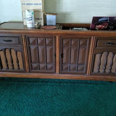 Magnavox Astro-Sonic 1950/1960s Vintage Console Table / Record Player image 2