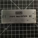 MXR M239 Mini Iso-Brick Power Supply 2018 - Present - Silver