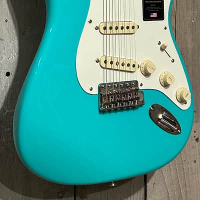Fender American Vintage II 1957 Stratocaster Electric Guitar - Seafoam Green, In Stock Support Indie Brick & Mortar Music Shops image 3