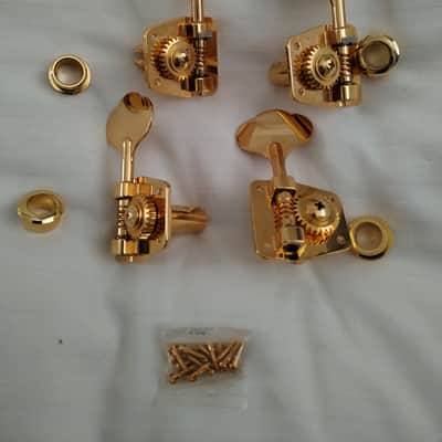 Gotoh Bass Tuners / Machine Heads (Gold, Cloverleaf) 2 Left, 2 Right FB30? Possibly - Gold image 2