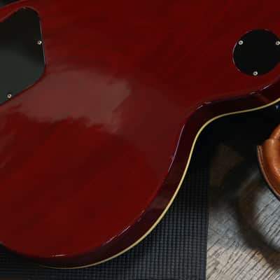 1995 Gibson Les Paul Classic Electric Guitar Figured Cherry Sunburst + OHSC image 17