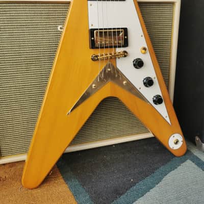 Epiphone 1958 Korina Flying V (White Pickguard) 2023 - Aged Natural image 5