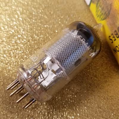 Amperex EF86 tNOS AT1000 TESTED Vacuum Tube Mazda Bugle Boy 6267 pentode 1960-1972 image 10