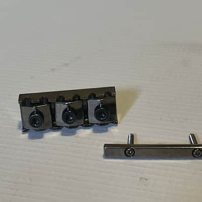 2010's MIM Charvel Pro Mod San Dimas Guitar Cosmo Black BR3 Locking Nut & Retainer Bar