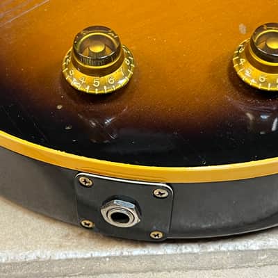 1959 Gibson EM-200 Florentine Electric Mandolin sunburst image 20
