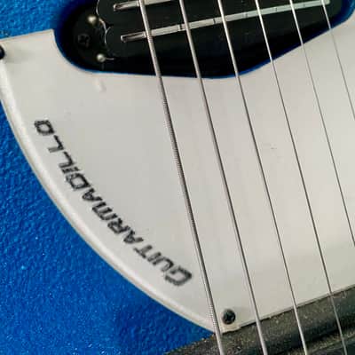 Electrophonic Model one Guitarmadillo - Blue image 6