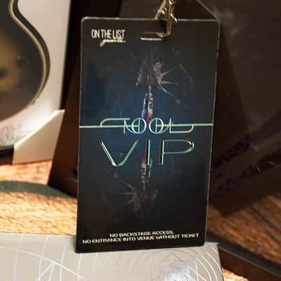 Gibson Garage Exclusive ADAM JONES/TOOL SIGNED Collectables Complete Package image 9
