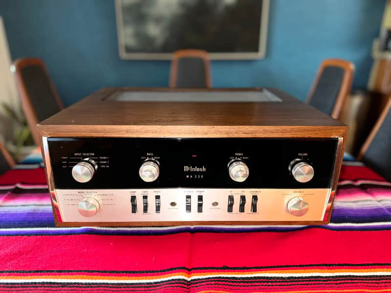 McIntosh MA230 30-Watt Stereo Tube Integrated Amplifier image 1
