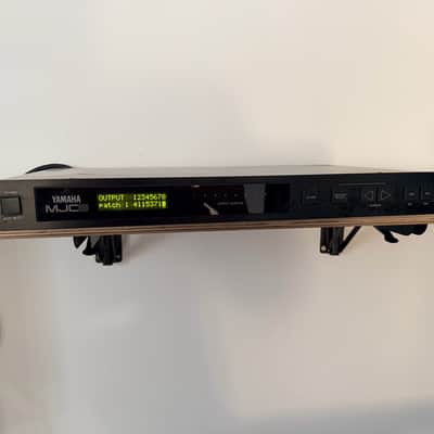 Yamaha MJC8 Midi Patchbay Junction Controller 8 In/Out