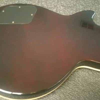 The Heritage H-170CM SSB Sunset Burst image 10