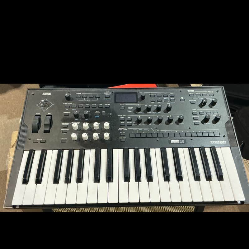 Korg Wavestate Wave Sequencing Synthesizer Keyboard image 1