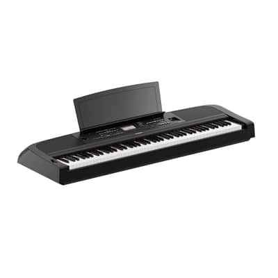 Yamaha DGX-670 88-Key Portable Grand Piano (Black) image 2