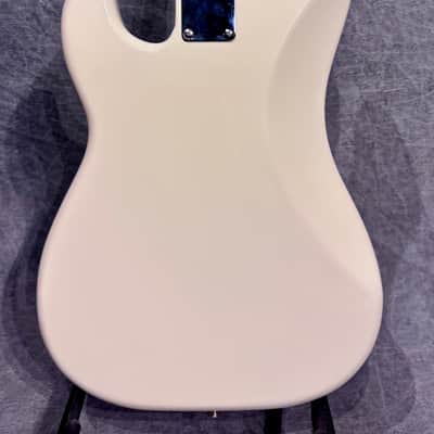 Squier Precision Bass silver series 1993-94 UNPLAYED image 9