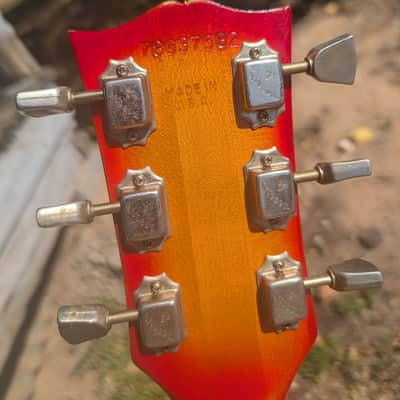 Gibson Les Paul Deluxe 1977 - Sunburst image 14