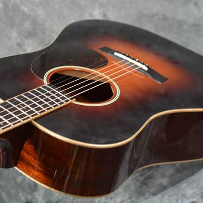 Huss & Dalton DS Custom 14 Fret Adirondack Red Spruce & Mahogany Dreadnought Acoustic Electric Sunburst w Case & FAST Shipping image 6