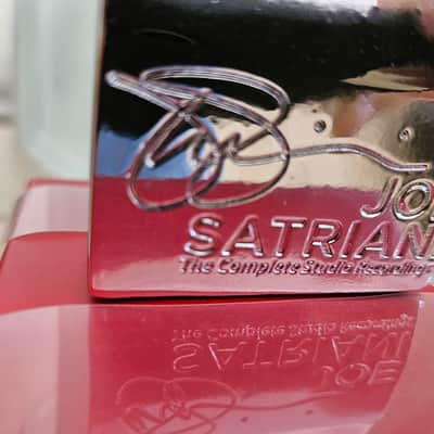 "Chrome Dome" Joe Satriani Complete Studio Recordings USB image 4