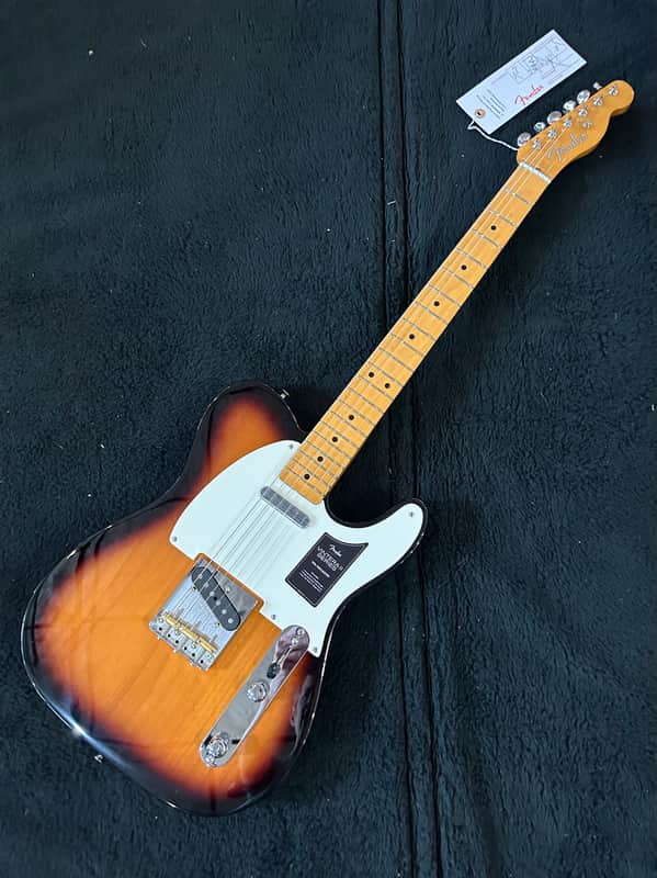 Fender Vintera II '50s Nocaster with Maple Fretboard 2-Color Sunburst #MX23033014 / 7lbs. 10.5oz image 1