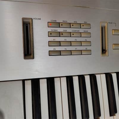 Korg Trinity V3 61-Key 32-Voice Polyphonic Workstation image 5