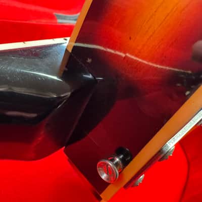 Vox Tornado 1960’s - Sunburst image 14
