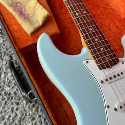 1966 Fender Stratocaster - Sonic Blue image 10