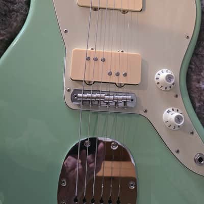 Fender Limited Edition American Professional Jazzmaster with Rosewood Neck 2019 with Blackmass Pickups and originals included+ - Surf Green image 4