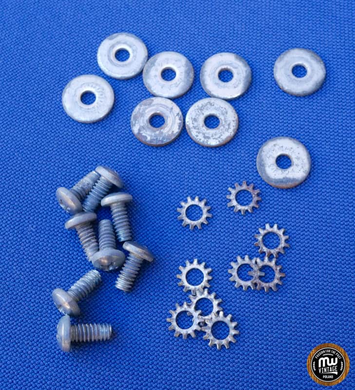 Camco Lugs Mounting Screws 8 Pieces Short image 1