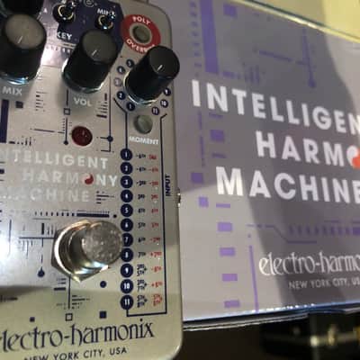 Electro-Harmonix Intelligent Harmony Machine image 2
