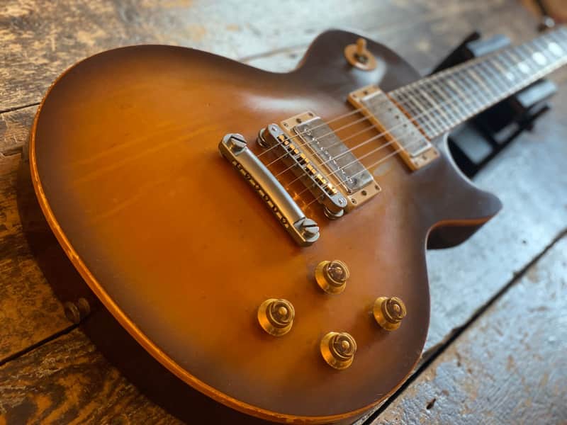Gibson Les Paul Standard 2000 Aged Honey Burst Plaintop Non Chambered w/ Headstock Repair image 1