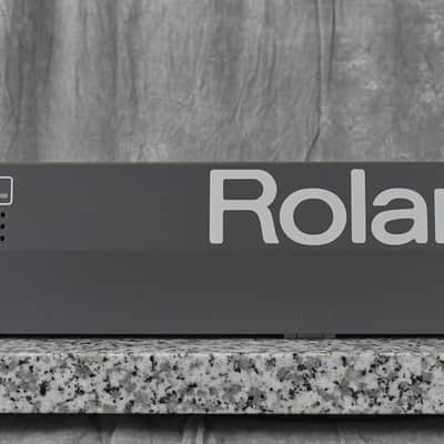 Roland JUNO-106 Programmable Polyphonic Synthesizer in Excellent condition image 18