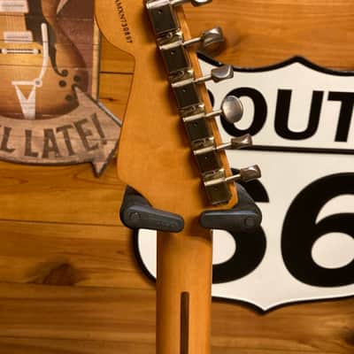 Used Fender Stratocaster California - Fiesta Red image 8