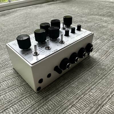 DSM & Humboldt Electronics Simplifier 2010s - Silver image 6