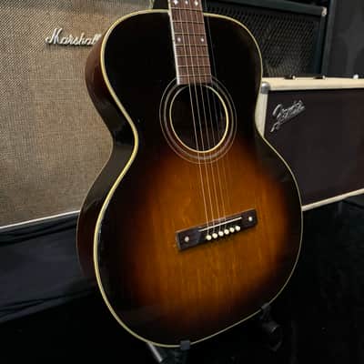 Harmony H1252 Professional Acoustic Guitar 1940s - Sunburst image 2