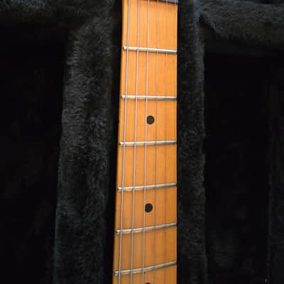 G&L F-100 1982 - Black image 5