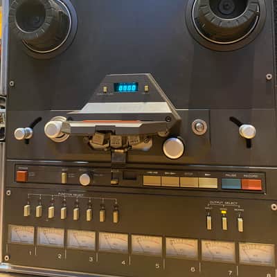 TASCAM 38 1/2" 8-Track Reel to Reel Tape Recorder 1980s - Black image 9