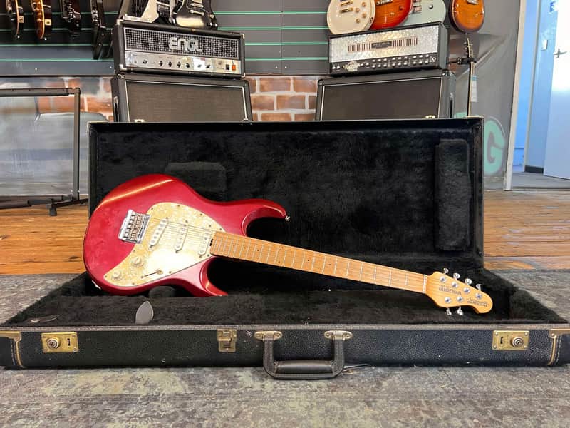 Music Man Silhouette Special Candy Apple Red 1996 Refinished