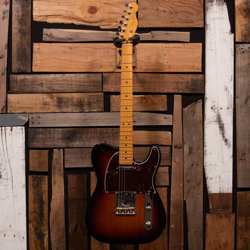 Fender American Professional II Telecaster - 3-Color Sunburst