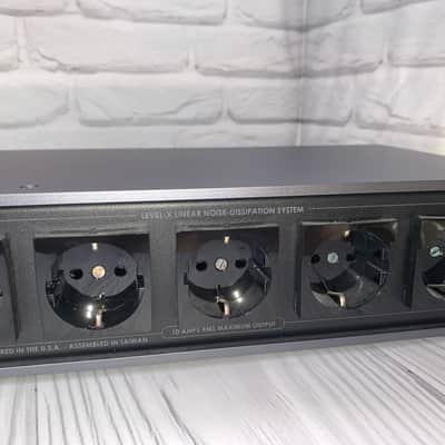 Audioquest Niagara 1200EU Mains filter image 7