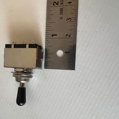 3 way Toggle box switches Lot of 10 image 16