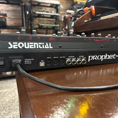 Sequential Prophet-6 Desktop 6-Voice Polyphonic Synthesizer 2018 - 2020 - Black with Wood Sides image 7