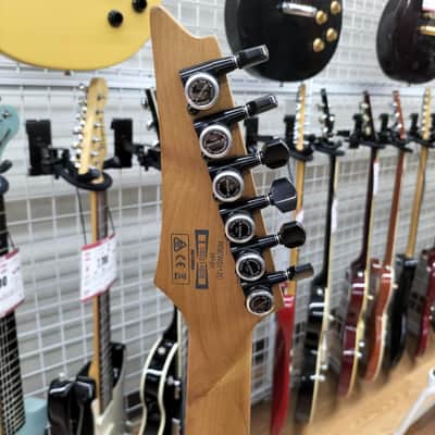 Ibanez RGEW521ZC Electric Guitar with Unique Design image 8