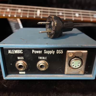 1978 Alembic Series 1 in natural finish with original hardshell case! image 9