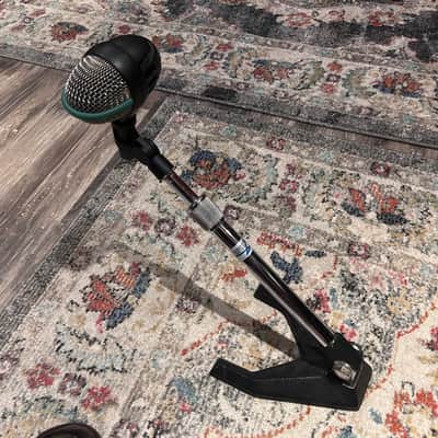 AKG Drum Set II Microphone Package - Austrian Made - D112, 3x C518, 4x MPA VL Cables & Hard Flight Case image 5