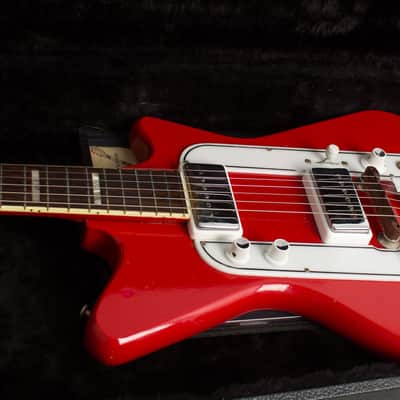 Airline Model 7244 Solid Body Electric Guitar (1964), ser. #G36719, black hard shell case. imagen 14
