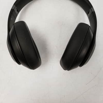 Beats by Dre Studio Pro image 4
